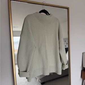 Vince relaxed crewneck sweater in sage